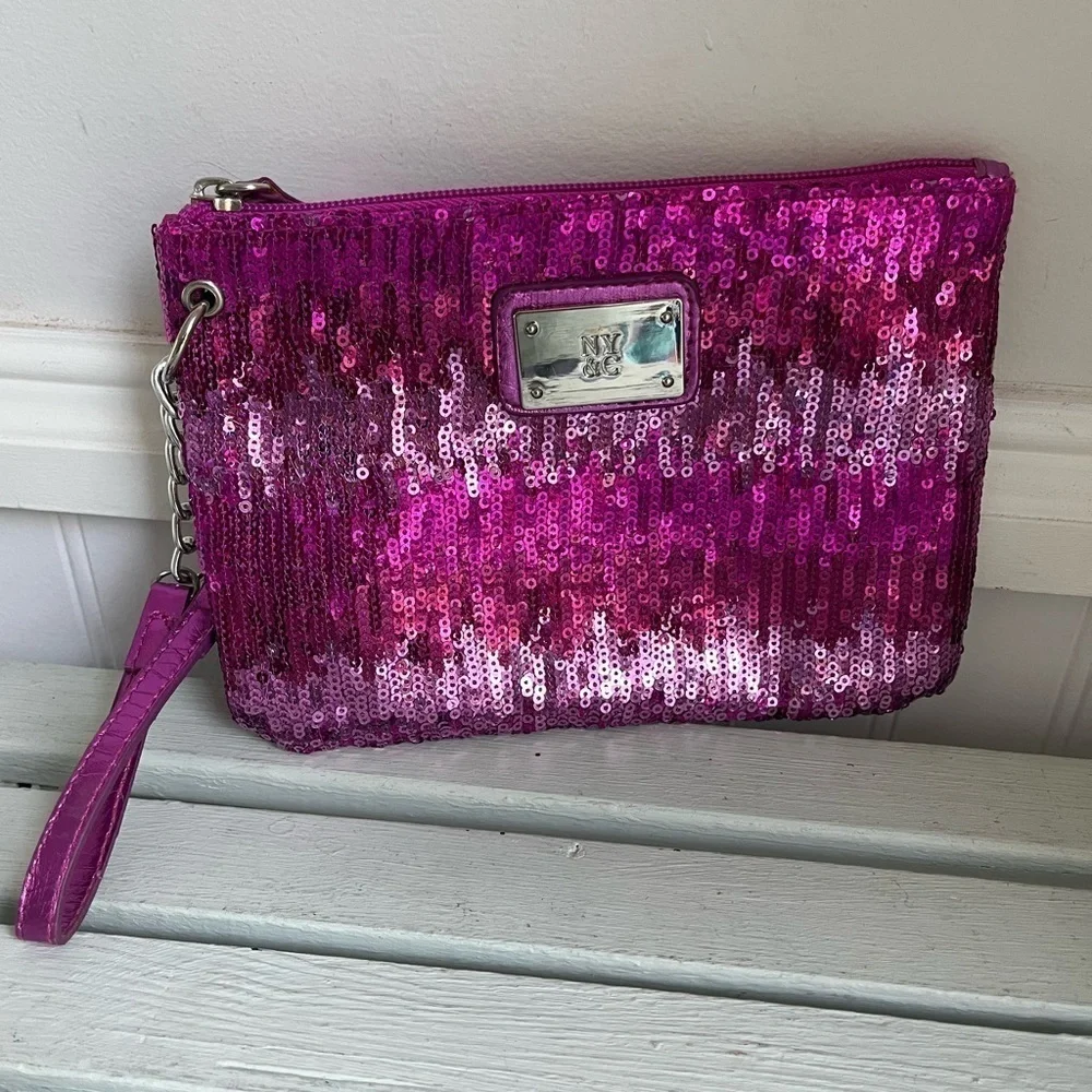 New York & Company Pink Sequin Evening Bag Clutch Wristlet NWOT